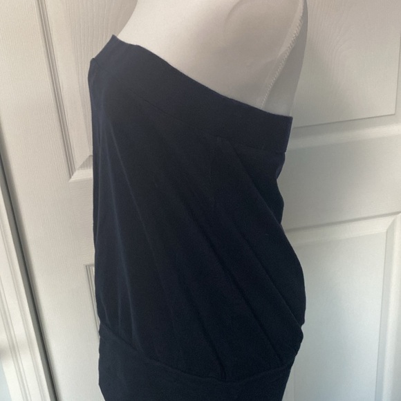 Victoria Secret strapless tank with built in bra- size L - Picture 3 of 6